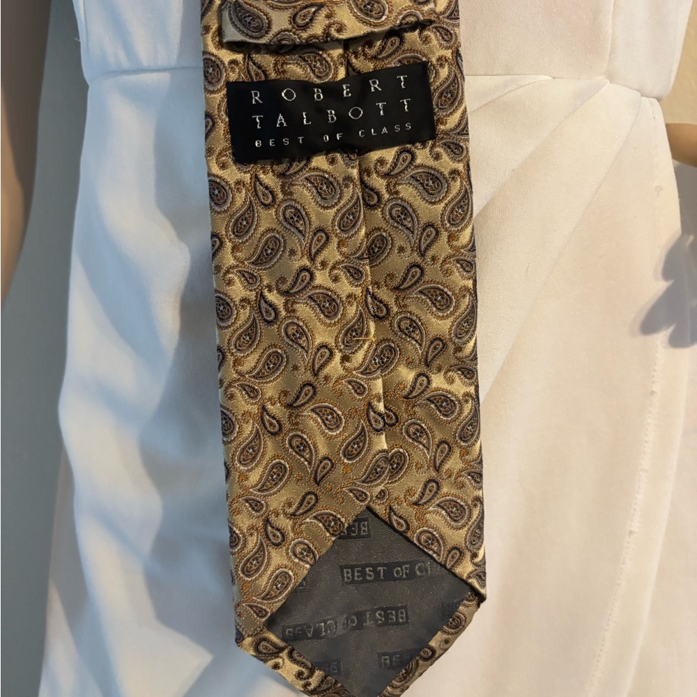 Robert Talbott Vintage Gold Paisley Tie
